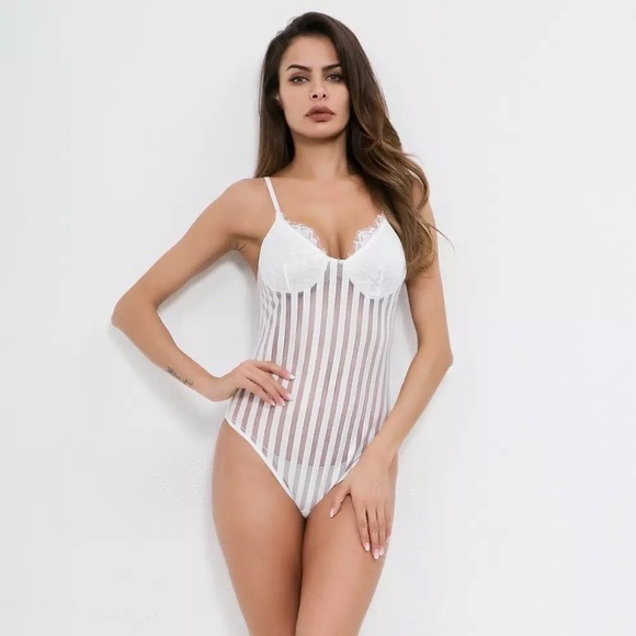 White bodysuit with adjustable straps small NWT - Picture 3 of 8